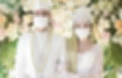 Resmi Jadi Pengantin Baru, Zaskia Gotik Pamer Kemesraan: Ya Allah Terima Kasih Kau Telah Kirimkan Suami yang Begitu Sweet 
