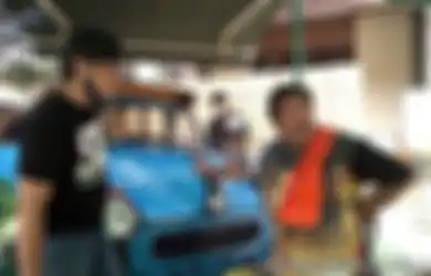 Raffi Ahmad dan Andre Taulany Sekongkol Beli Oplet Legendaris Si Doel, Rano Karno : Kagak Bakal Gue Jual Walaupun Buat Beli Nasi Bungkus