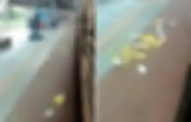 Di Tengah Lockdown COVID-19, Ribuan Pekerja Migran Ini 'Diberi' Makanan Basi yang Berbau Tak Sedap dan Pemerintah Berupaya Membuat Mereka Kembali Bekerja