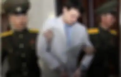 Mengenang Otto Warmbier, Mendiang Sarjana yang Melancong Ke Korea Utara Tapi Justru Dituntut Kerja Paksa 15 Tahun Saat Ia Hendak Pulang, 'Anak Saya Disiksa Kim Jong-Un'