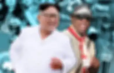 Penuh Wanita Seksi dan Vodka, Inilah Gambaran 'Malam Liar' nan Aneh yang Dialami Rodman saat Dijamu Kim Jong-un di Istananya