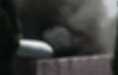 Asap Hitam Terus Mengepul dari Rumah Kremasi, Orang-orang Syok Mengetahui Jumlah Mayat yang Dikremasi dalam Sehari