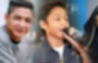 Pamer Gandengan di Hari Ulang Tahun Ayahnya, Keisha Alvaro Justru Girang Bukan Main Saat Pergoki Okie Agustina Ikut Tulis Pesan Manis Ini, Keisha: Ciee...