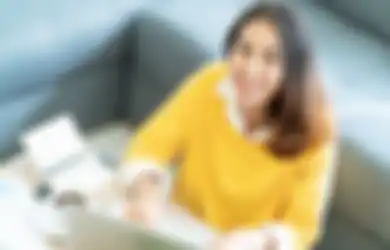 Ingin Belajar Bisnis Online Sejak Muda, Ini Ide Usaha yang Bisa Dicoba Girls!