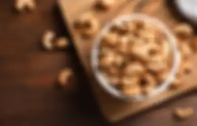 Jaga Kesehatan Mata dan 3 Manfaat Kacang Mete Bagi Kesehatan