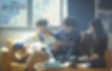 Epidemiolog: Sekolah dan Kantor di Indonesia Harus Tutup Sampai Akhir Tahun