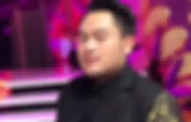 Lama Menduda Usai Bercerai dengan Muzdalifah, Nassar Blak-blakan Mengaku Kepincut Pesona Penyanyi Dangdut 6 Tahun Lebih Tua: Cantik Luar Dalam, Berbeda dari Gadis Lain