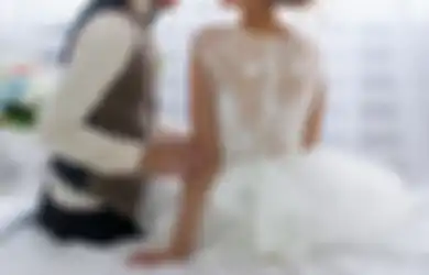 Bak Ketiban Sial, Baru Saja Ucap Janji Suci Setelah 9 Tahun Pacaran, Wanita Ini Langsung Jadi Janda di Malam Pertama Saat Suaminya Tiba-tiba Merintih Kesakitan Ketika Indehoy