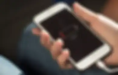 Baterai Handphone Boros? Coba Terapkan 6 Tips Ini Buat Menghematnya!