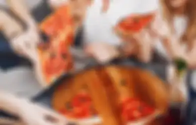 Cuma Jual Pinggiran Pizza, Restoran Ini Disebut Tengah Populer