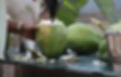 Terbongkar! Ternyata Ini Waktu Paling Baik Minum Air Kelapa Agar Manfaatnya Langsung Terasa oleh Tubuh, Kamu Pasti Tidak Menyangka
