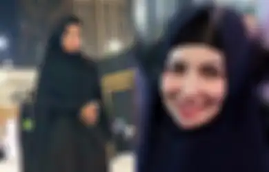 Rombak Penampilannya Habis-habisan hingga Mantap Berhijrah, Five Vi Ngaku Malu dengan Masa Lalunya yang Kerap Umbar Tubuh Seksi: Ternyata Banyak Sekali Dosa...