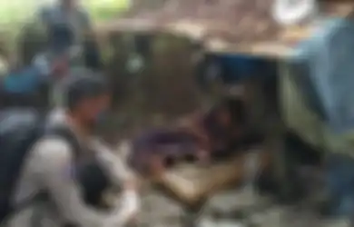 Memilukan, Seorang Pemulung Ditemukan dalam Keadaan Pucat dan Lemas Sementara Tali Pusar Bayinya Masih Menempel, Begini Nasibnya Usai Melahirkan di Gubuk Kardus