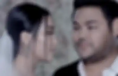 Jawab Seabrek Pertanyaan Netizen, Ivan Gunawan Ungkap Alasannya Tak Kunjung Nikahi Ayu Ting Ting Meski Sudah Mendapat Lampu Hijau dari Sang Biduan