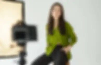 Mau Photoshoot Ala Jepretan Profesional? Begini Trik Jitu Juru Potret Andal Ini