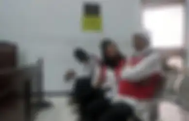 Bunuh Suami dan Anaknya Secara Kejam, Aulia Kesuma dan Putranya Divonis Mati oleh Hakim PN Jaksel
