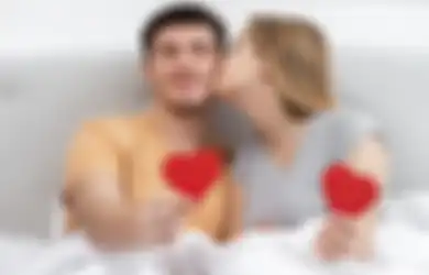 Niat Hati Ingin Punya Pacar Lewat Aplikasi Kencan Online, Pria ini Justru Alami Kondisi Menyakitkan Usai Dicium Gadis Pujaan Sampai Minta Ganti Rugi Rp2,4 M!