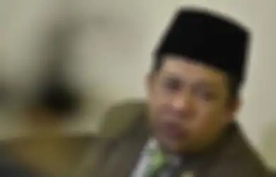 Banjir Nyinyiran Netizen karena Dukung Anak Jokowi di Pilkada Solo 2020, Fahri Hamzah Buka Suara Soal Tudingan yang Dilayangkan Padanya