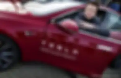 Elon Musk Kasih Kode GTA Bakal Bisa Dimainin di Tesla, Mungkin Nggak Ya?