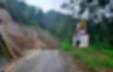 Bukan Ingin Dahului Takdir Tuhan, Ahli Tarot Ini Sebut Bakal Terjadi Banjir Air Mata Karena Bencana Dahsyat di Tanah Air, Kapan Waktunya? 
