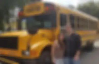 Cocok Buat Travelling, Pasangan Ini Sulap Bus Sekolah Tua Jadi Hunian Super Nyaman