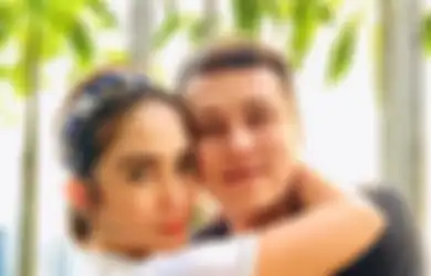  Bak Petir di Siang Bolong, Ussy Sulistiawaty Tetiba Menyesal hingga Utarakan Permohonan Maaf pada Anak-anaknya Gegara Sudah Lama Sembunyikan Aib Andhika Pratama: Aku Pikir Papanya Selalu Jadi Sosok Sempurna