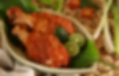 Meski Enak, Jangan Konsumsi Makanan Berikut Ini Saat Perut Sedang Bermasalah. Bahaya!
