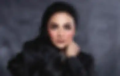 Niat Hati Pamer Penampilan Paripurnanya Saat Jalankan Tugas Jadi Wakil Rakyat, Krisdayanti Malah Tuai Komentar Menohok Gegara Kulit Wajah dan Kakinya Terlihat Seperti Ini