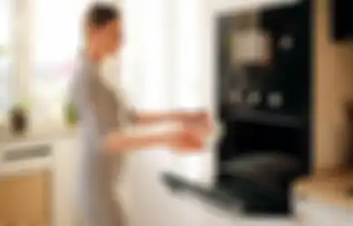 Ternyata Begini Cara Bersihkan Nampan Oven yang Kotor dan Gosong, Tak Perlu Lagi Digosok