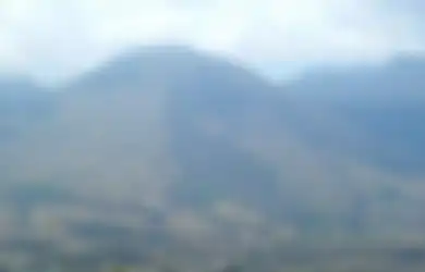 Misteri Pendaki Hilang di Gunung Guntur, Bisa Lihat Orang Lain Tapi Mulutnya Seperti Dibungkam, Penjaga Parkir Akhirnya Bisa Temukan Korban Setelah Lakukan Ritual Ini