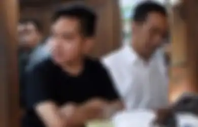 Gerah Terus Dituding Manfaatkan Jabatan Ayahnya hingga Disangkut-pautkan dengan Dinasti Politik, Gibran Rakabuming Buka Suara: Saya Bingung Orang Bertanya Seperti Itu 