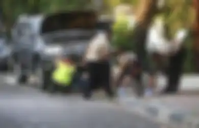 Warga Bingung Bukan Kepalang, Ledakan di Area Menteng Langsung Diinvestigasi Petugas, Polisi Temukan Barang Ini Diduga Jadi Sumber Ledakan
