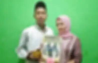 Viral Karena Mas Kawinnya Sandal Jepit dan Air, Pasangan Pengantin Ini Harus Mendapat Pil Pahit, Dapat Bullyian dari Netizen, 'Hanya Cari Sensasi Saja!'