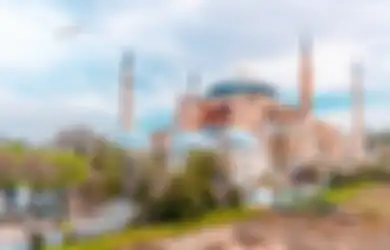Turki Kembalikan Fungsi Hagia Sophia Sebagai Masjid, Begini Respon Paus Fransiskus Terhadap Keputusan Kontroversial Erdogan Itu