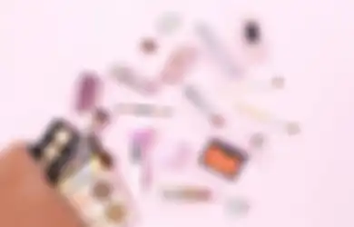 Salah Satunya Makeup Set, Berikut 5 Ide Hadiah Wisuda untuk Pacar atau Teman Wanita, Dijamin Langsung Suka!