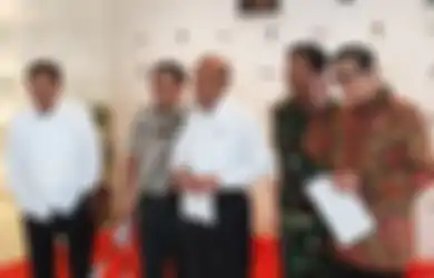 Masuk Jajaran Menteri yang Paling Layak Didepak, Sosok Ini Malah Disebut Sebagai Kesayangan Jokowi, Bahkan Diklaim Mustahil Kena 'Reshuffle'