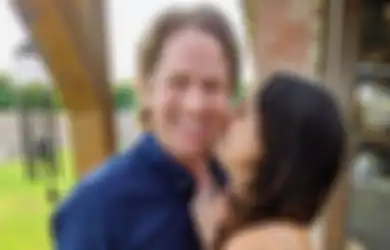 Cinta di Tengah Pandemi: Aturan Jaga Jarak dan Covid-19 Justru Membuat Pria Ini Percaya Lagi Akan Cinta, Pakar Jelaskan Mengapa Pandemi Justru Bisa Membuat Anda Temukan Jodoh dan Pernikahan yang Langgeng