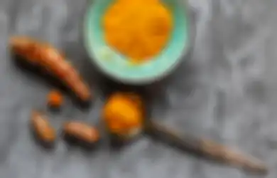 Banyak Manfaat, Tapi Ini 3 Bahaya Kunyit kalau Dikonsumsi Berlebihan!