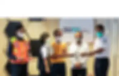 Duitnya Berhasil Ditemukan Petugas Kebersihan PKL, Terungkap Ini Sosok Pemilik Uang Rp 500 Juta, Siapa Dia?