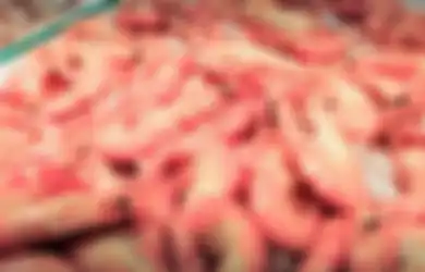 Nggak Sengaja Tertusuk Saat Bersihkan Udang, Pria Ini Harus Kehilangan Jarinya