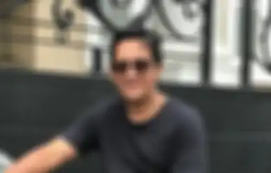 Jadi Tumpuan Keluarga Usai Sang Ayah Berpulang, Andre Taulany Kisahkan Pengalaman Kerjanya Jadi Pegawai Bank yang Membuatnya Lembur Hingga Jam 12 Malam: Gaji Saya Rp350 Ribu Satu Bulan