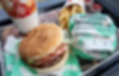Burger King di Negara China Ketahuan Jual Makanan Basi, Netizen Geram Banget
