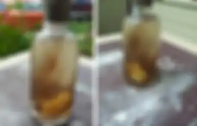 Pria Ini Temukan Botol Penyihir Terkubur dalam Sungai, Isinya Rambut hingga Gigi Manusia