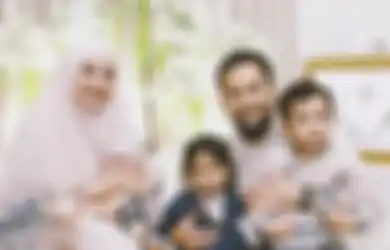 7 Tahun Rumah Tangganya Terlihat Adem Ayem, Teuku Wisnu Kepergok Unggah Status Singgung Soal Cinta dan Konsistensi, Ada Apa?