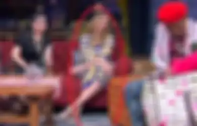 Bikin Merinding, Duduk Bersebelahan, Ratna Listy Ungkap Sosok Mistis yang Menempel pada Catherine Wilson dalam Video Viralnya: Ada yang Mengganggu Dia!