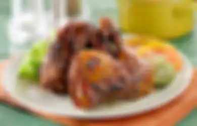 Rela Tempuh 32 Km Demi Bisa Makan Ayam, Pria Ini Justru Kena Denda Lockdown