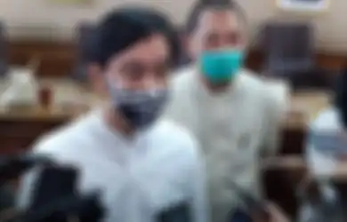  Biasa Diam, Anak Presiden Jokowi Bereaksi Seperti Ini Saat Tau Ada Kader PKS yang Dicopot Gara-gara Pakai Baju Khas Relawan Pendukung Gibran
