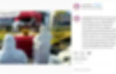 Positif Covid-19 pada H-3 Jelang Pernikahannya, Pria Ini Ucapkan Ijab Kabul dengan APD Lengkap, Penghulu Duduk di Tenda yang Berjarak