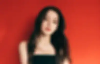 Inilah Wujud Sempurna 'Pinggang Kupu-kupu' Milik Dilraba Dilmurat, Artis China Keturunan Minoritas Uighur yang Laporkan Penggemarnya Sendiri