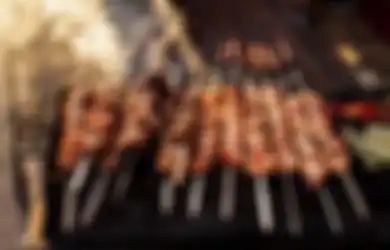 Intip Rahasia Daging Sate Tidak Keras dan Terasa Lembut, Salah Satunya Jangan Langsung Dibakar!